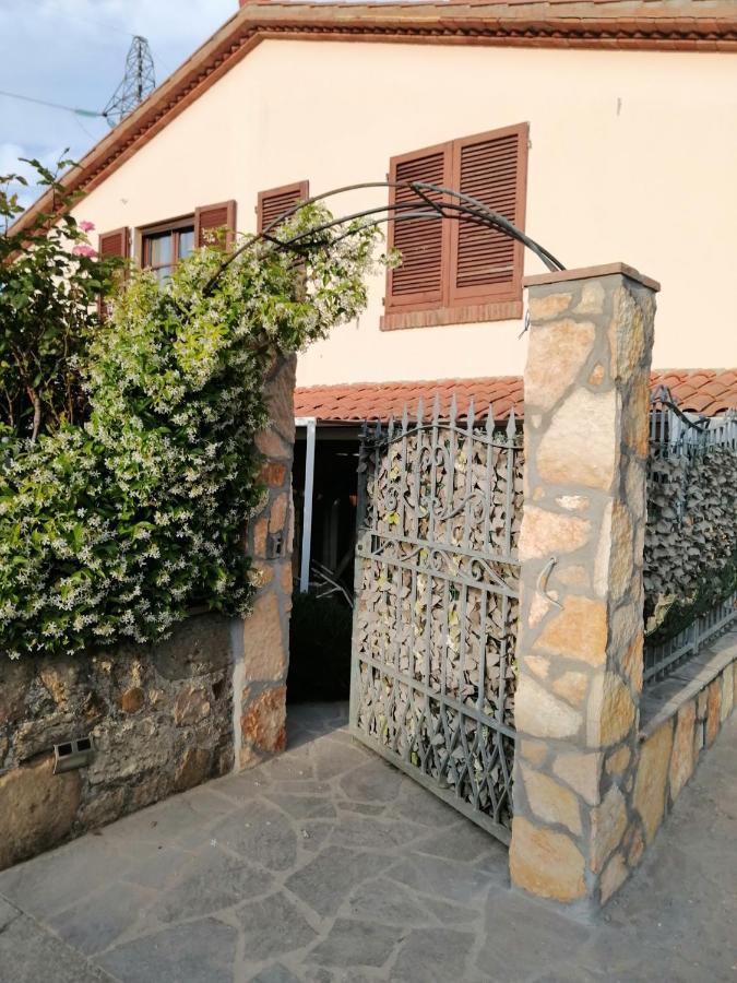 Casa In Collina "La Farfalla" Riparbella Exterior foto